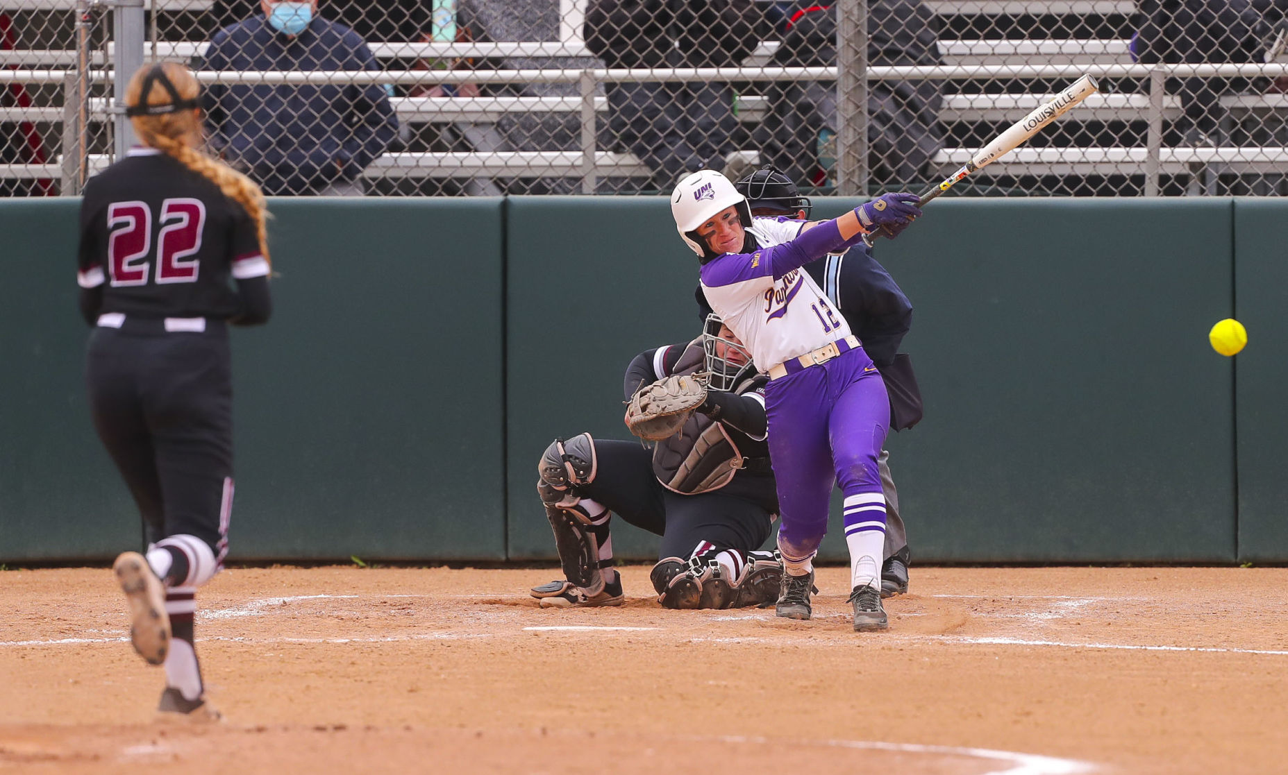 SBall UNI vs. SIU 8